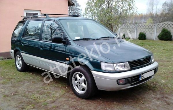 Автостекла Mitsubishi Space Wagon II c установкой в Москве